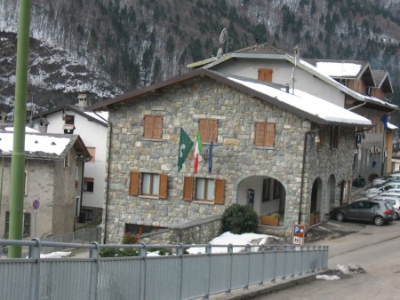 REALIZZAZIONE NUOVA SEDE MUNICIPALE - VALGOGLIO (BG)